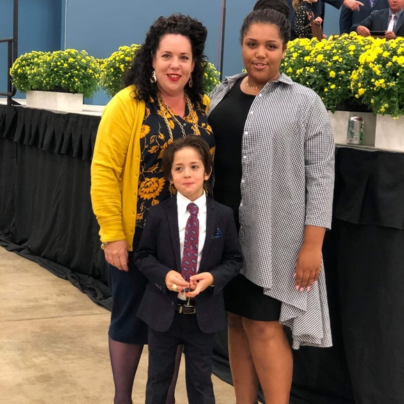 Meet your Posher, Tiffany - Picture 5 of 5